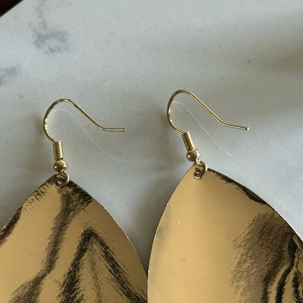Metallic Teardrop Earrings Gold Multicolor - Picture 4 of 5